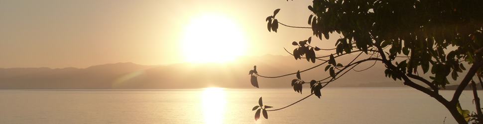 Das "Offene Programm" mit Yoga, Meditation, Wandern, Malen & Feuerritual